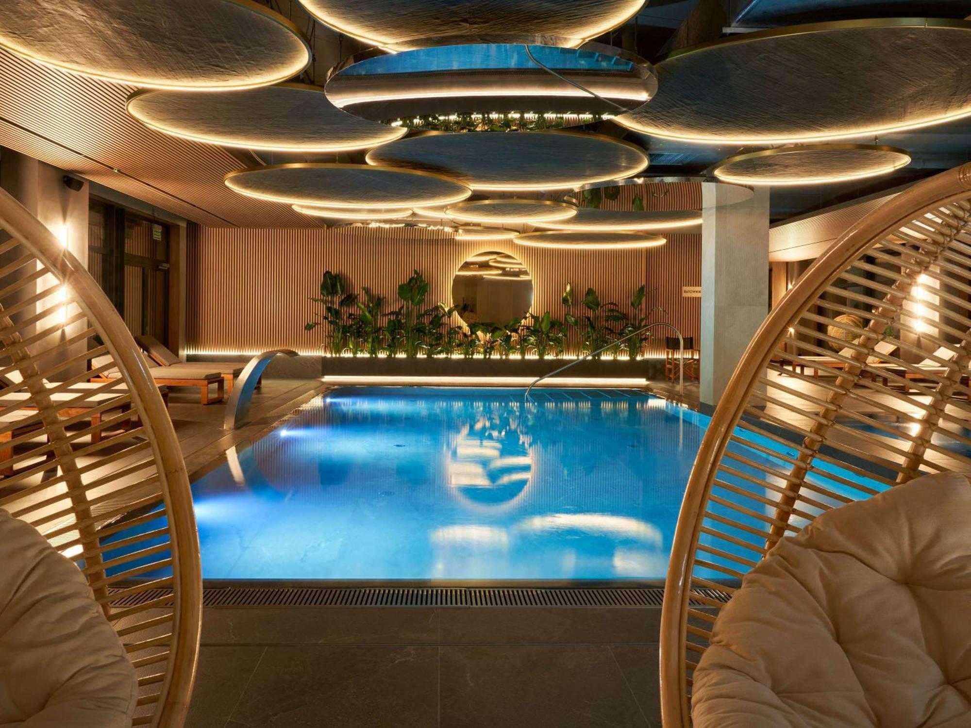 Moevenpick & Hotel
